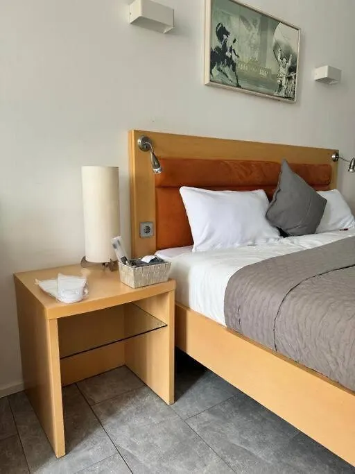 民宿 Heaven Homes - 5 Min Bis Zur Duesseldorfer Innenstadt